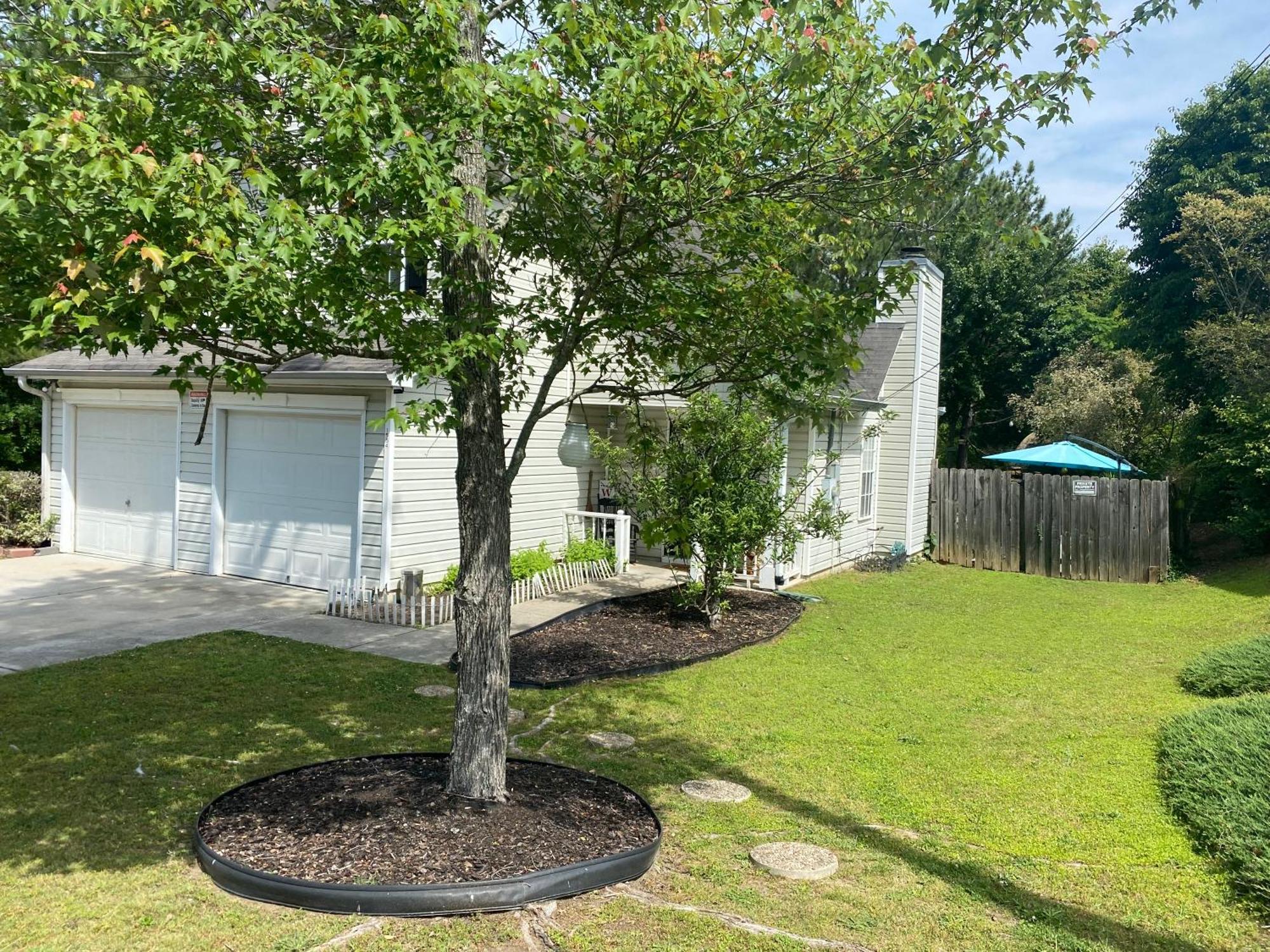Captivating Home Near Downtown Atl Conley Exterior photo